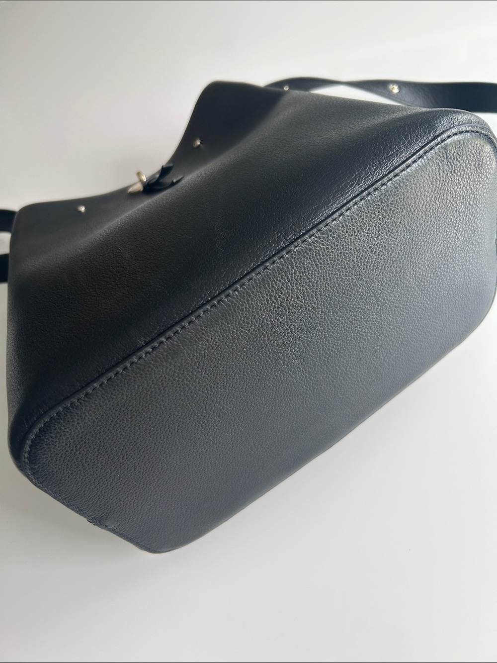 Kate Spade Marti Pebbled Leather Bucket Bag - Picture 4 of 8